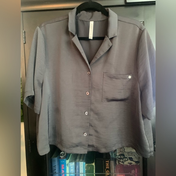 Fabletics Button Down Blouse - Picture 5 of 6